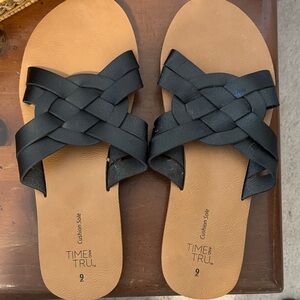Time and Tru Black Braided Slide Sandals with Tan Footbed - Women's